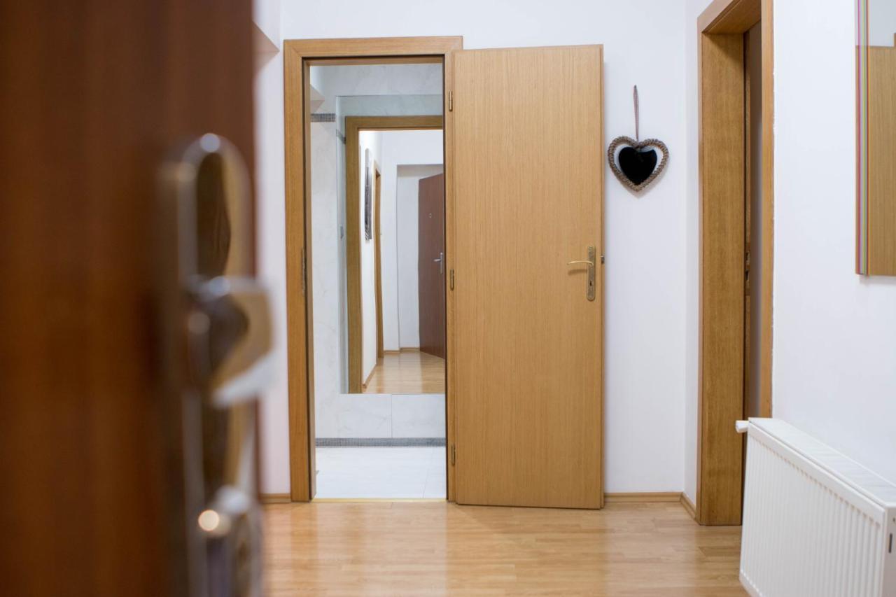 ברטיסלאבה Apartment Ivanita מראה חיצוני תמונה